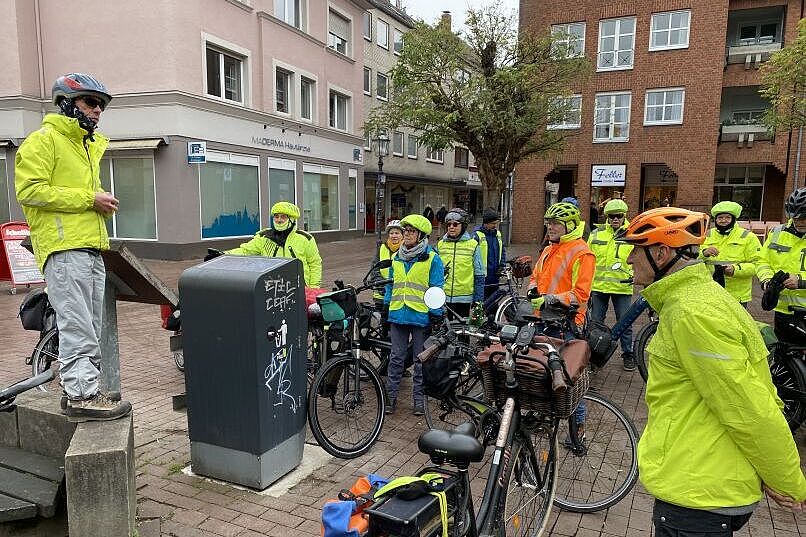 KW48-25_wb04_Moers_Weihnachtsmarkt KW48-25_wb04_Moers_Weihnachtsmarkt