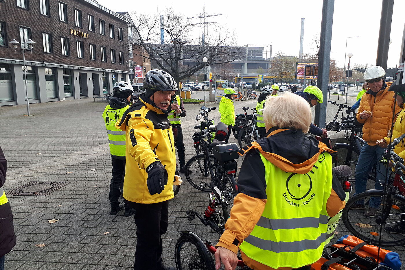 Sterkrade, warten auf den Weckmann
