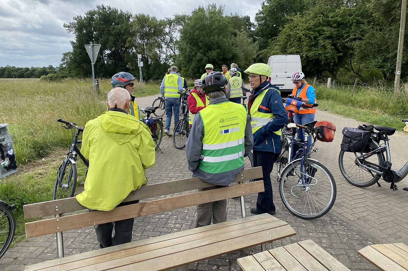 KW23-25_wb07_Hufschen_Henn_Uedemerbruch