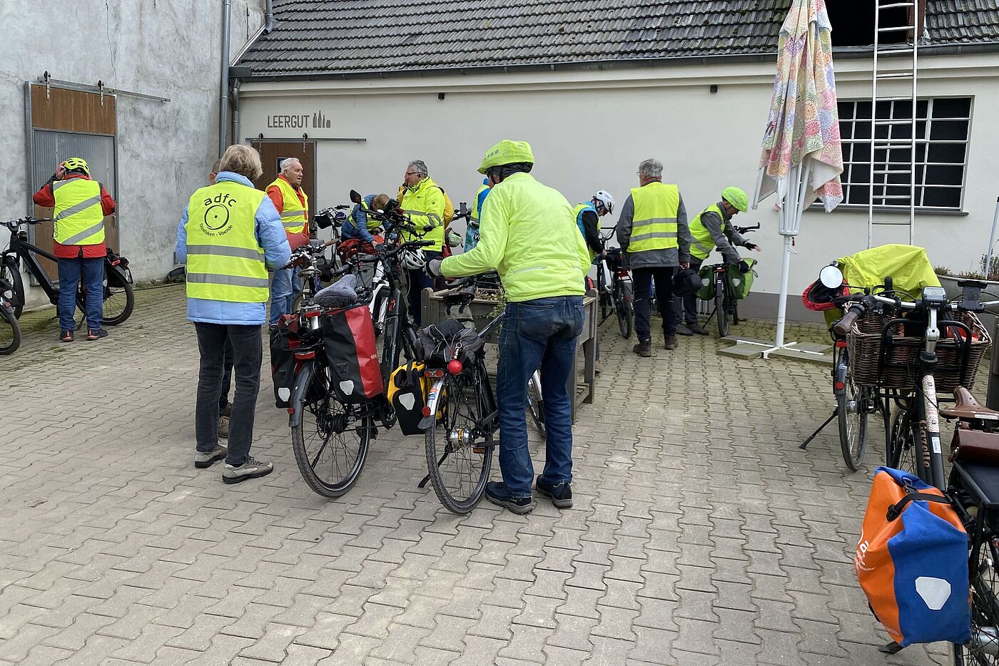 Ankunft am Hof Frohnenbruch