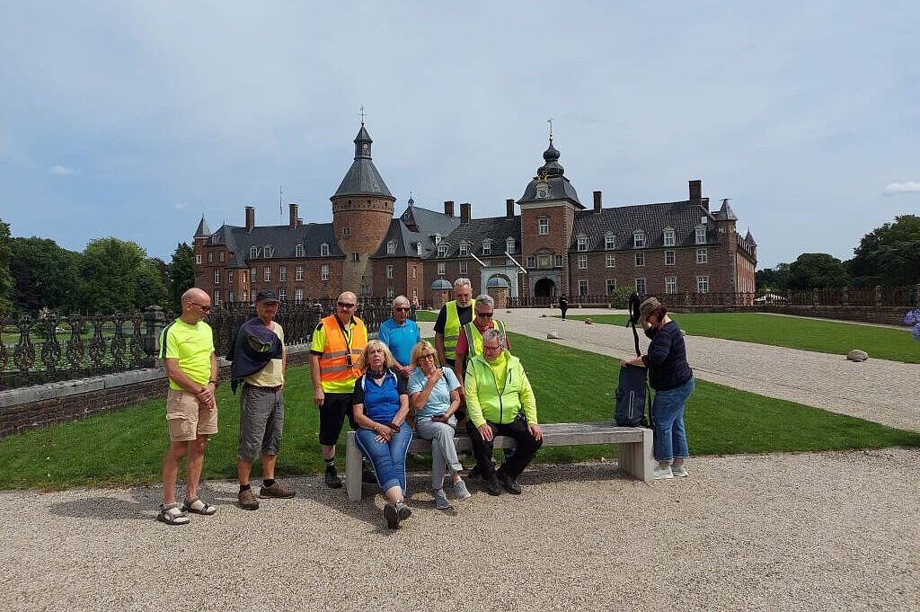 KW32-25_hr09_Wasserburg-Anholt