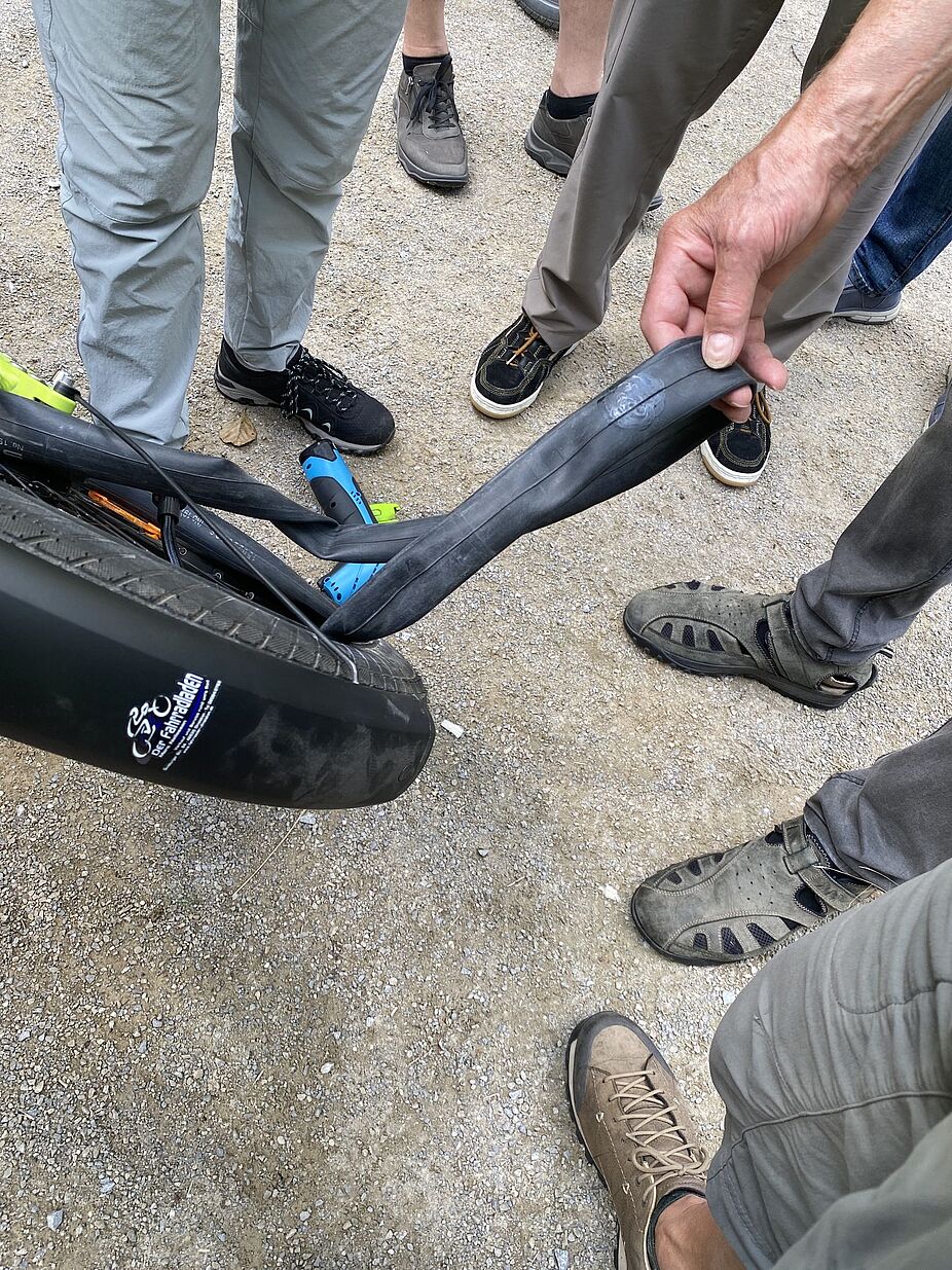 KW29 Wulfen 15 Ein platter Reifen Ein platter Reifen