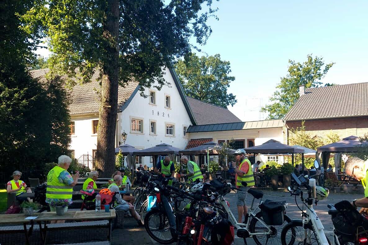 Die Rast auf dem Schmückerhof