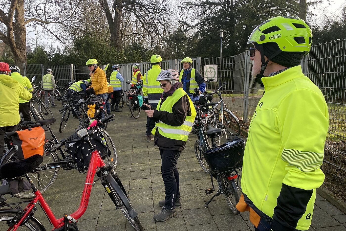 Alle komplett zur Abfahrt bereit