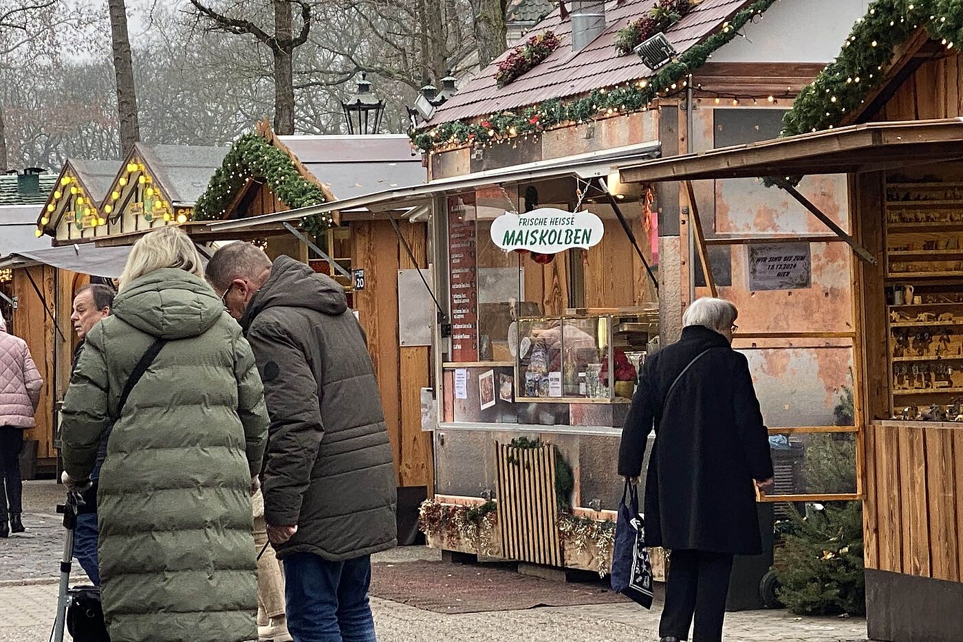 KW50-24 WB17 Weihnachtsmarkt in Moers