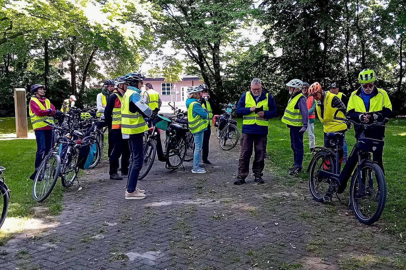 KW19-25_ab02_Erinnerungstour_zum_achten_Mai_1945