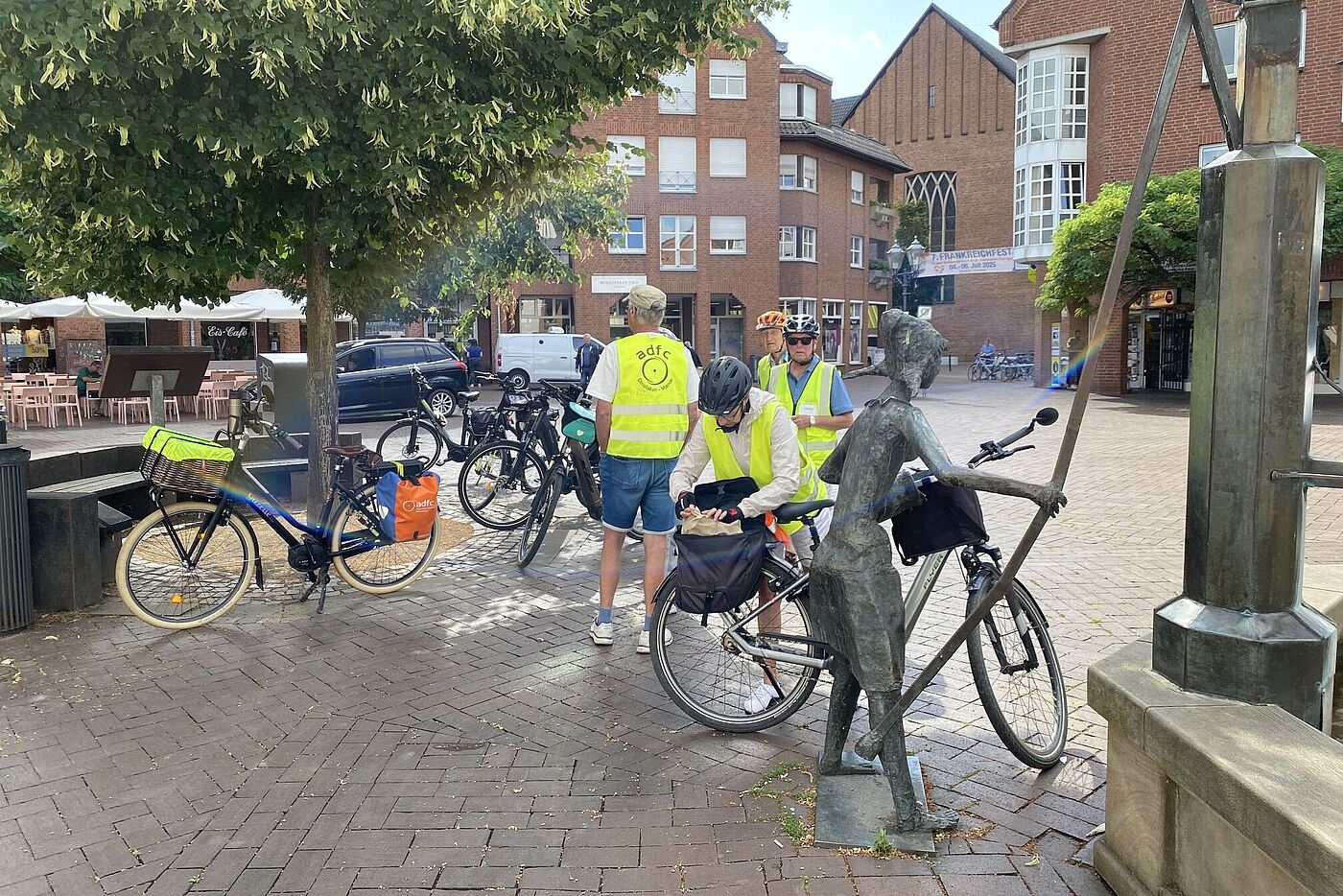 KW27-25_wb02_Geleucht