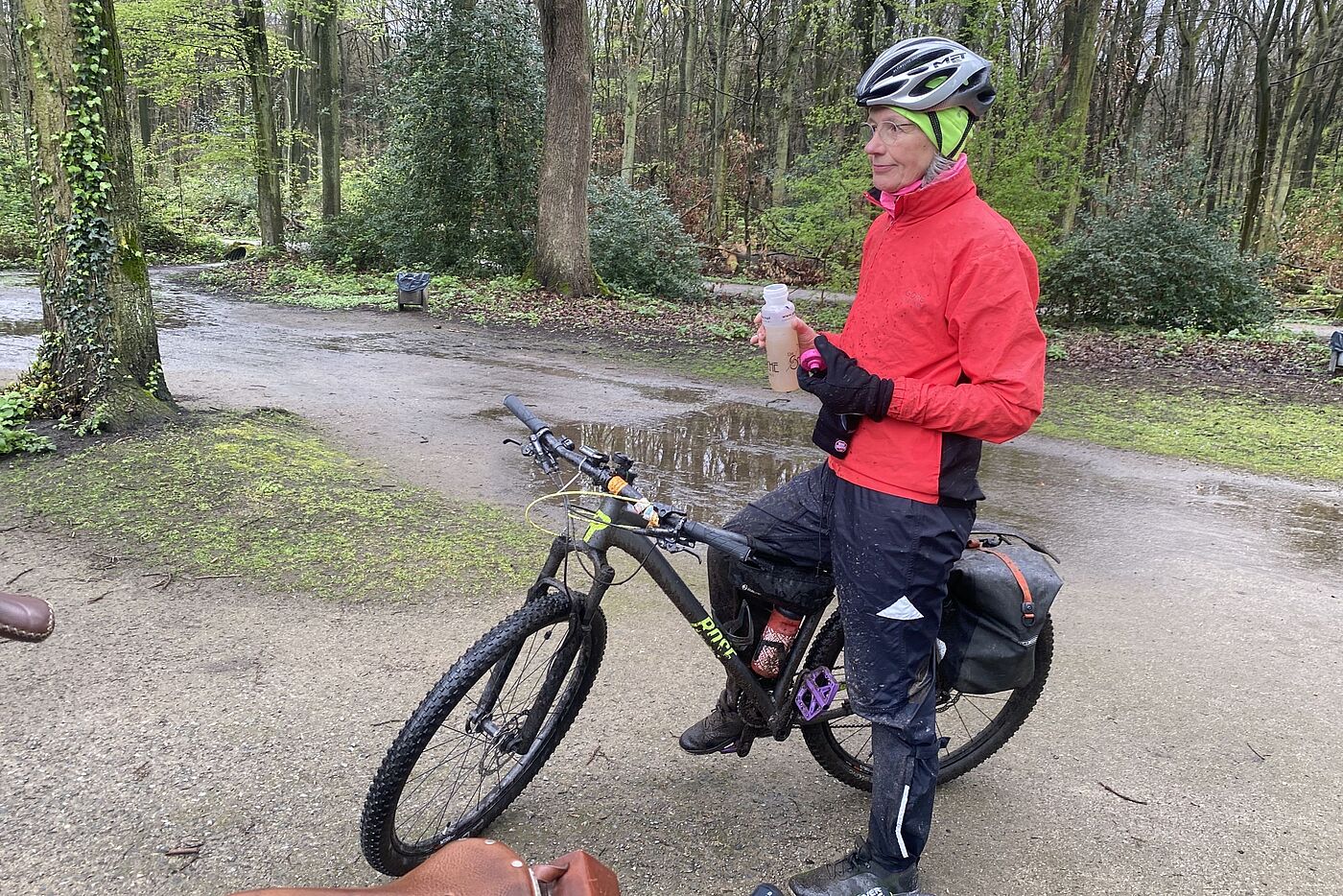 Kurze Trinkpause unterwegs