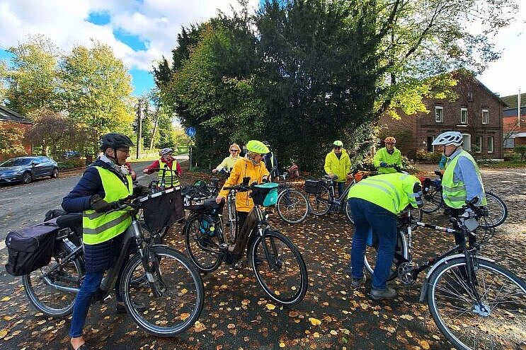 KW43-25_ck07_Rund_um_Dinslaken