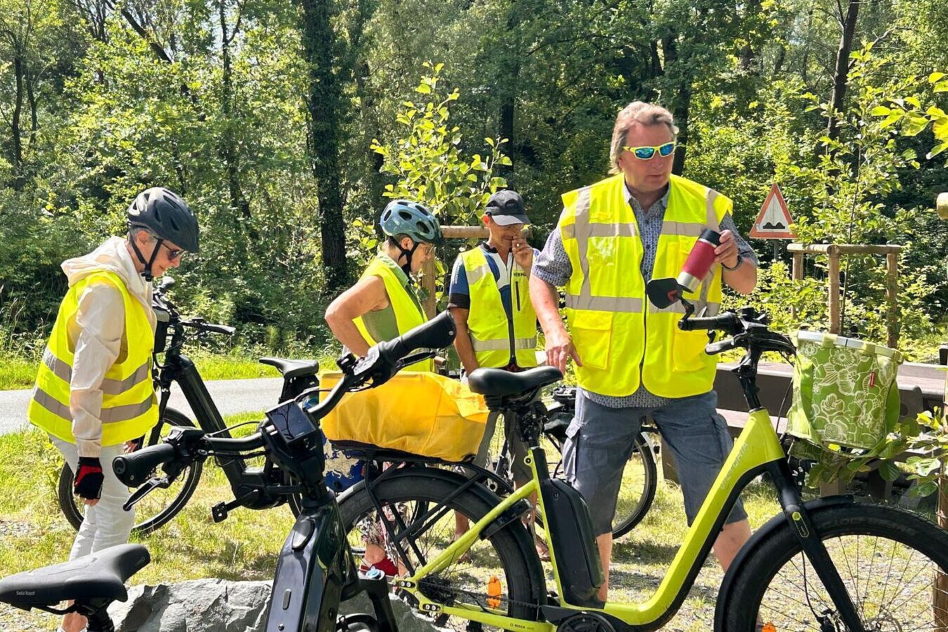 KW28-25_ek03_Zur_Eisdiele_nach_Dorsten