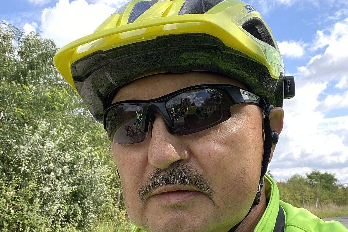 Selfie des Hinterherfahrers