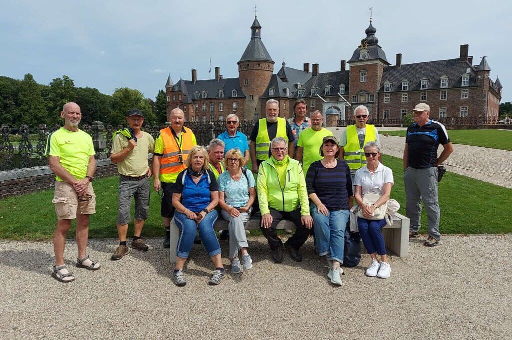 KW32-25_hr06_Wasserburg-Anholt