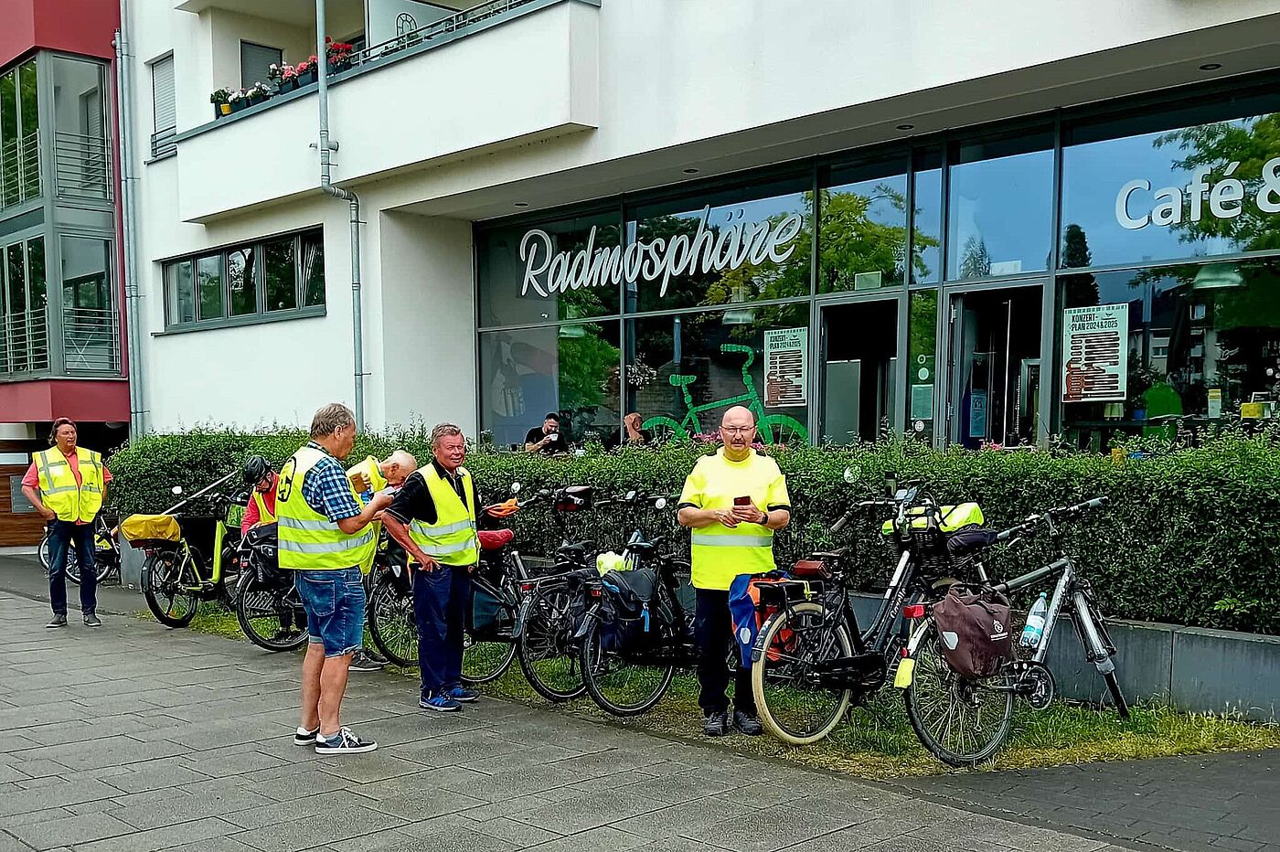 KW26-25_ab05_Radmosphaere