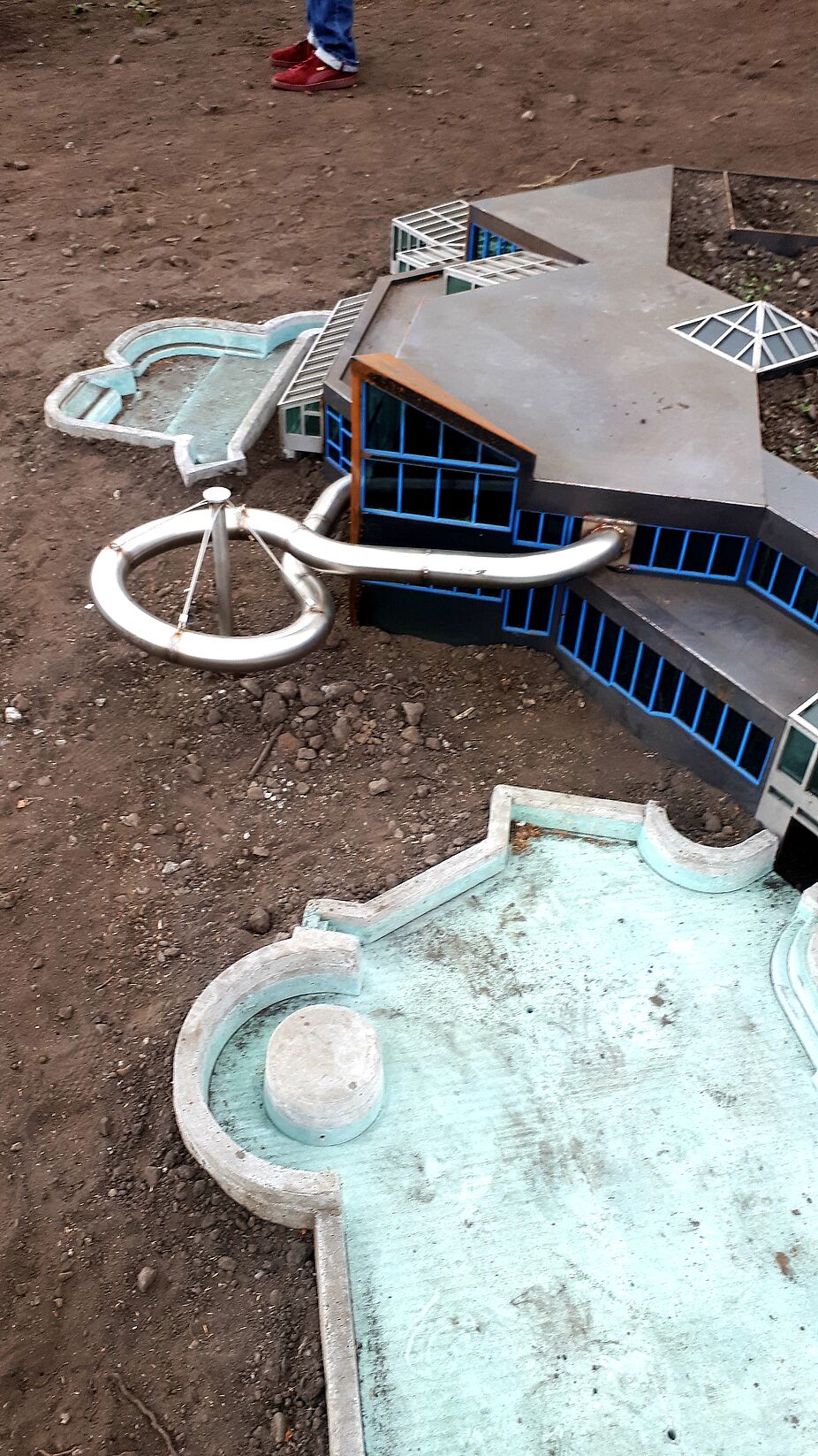 Kunst: Neustadt im Landschaftspark Duisburg Nord