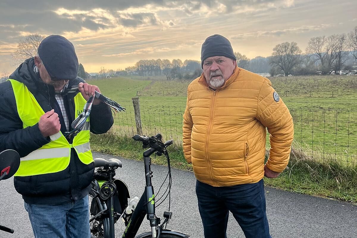 KW49-25_hs02_Rees_Xante