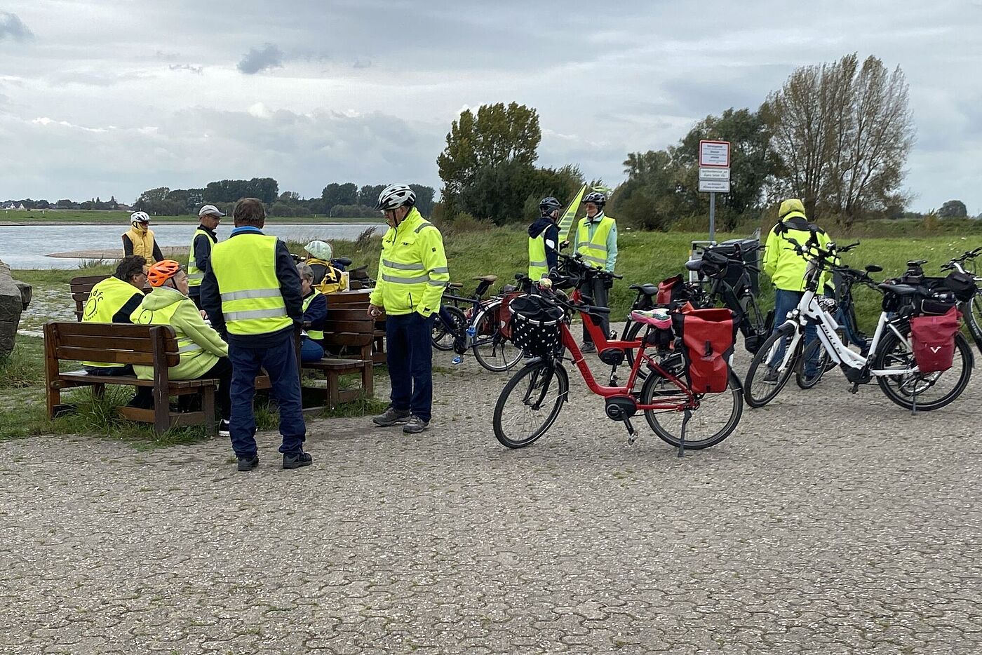 Eine Rast an der Bislicher Fähre