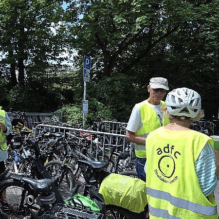 KW27-26_Fahrradsternfahrt_Ruhr_02_uw2