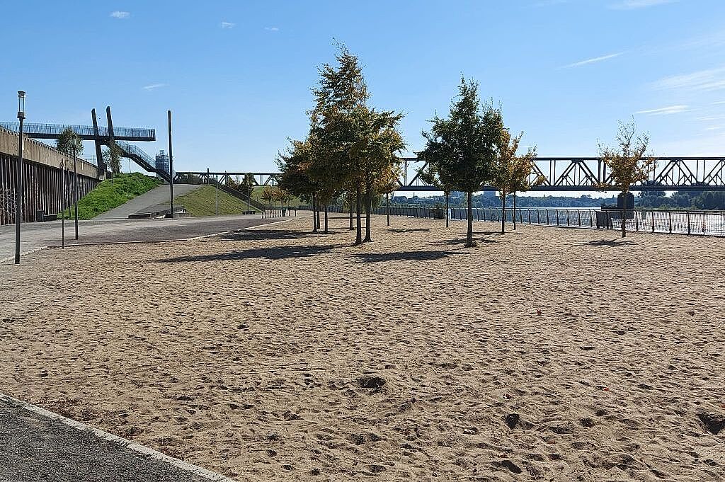 KW40-25_hr05_Rheinpark-Ziegenpeter
