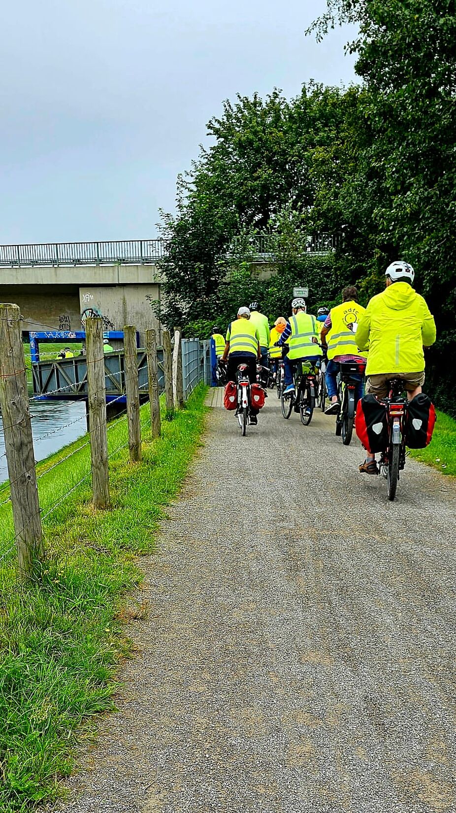 Und die Emscher lang Und die Emscher lang