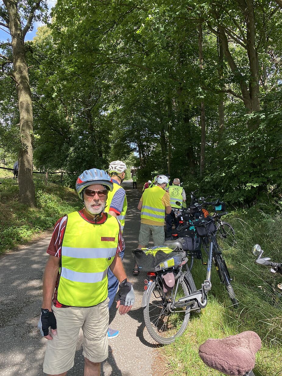 Wieder eine Rast, jetzt bei Boenninghardt Wieder eine Rast, jetzt bei Boenninghardt