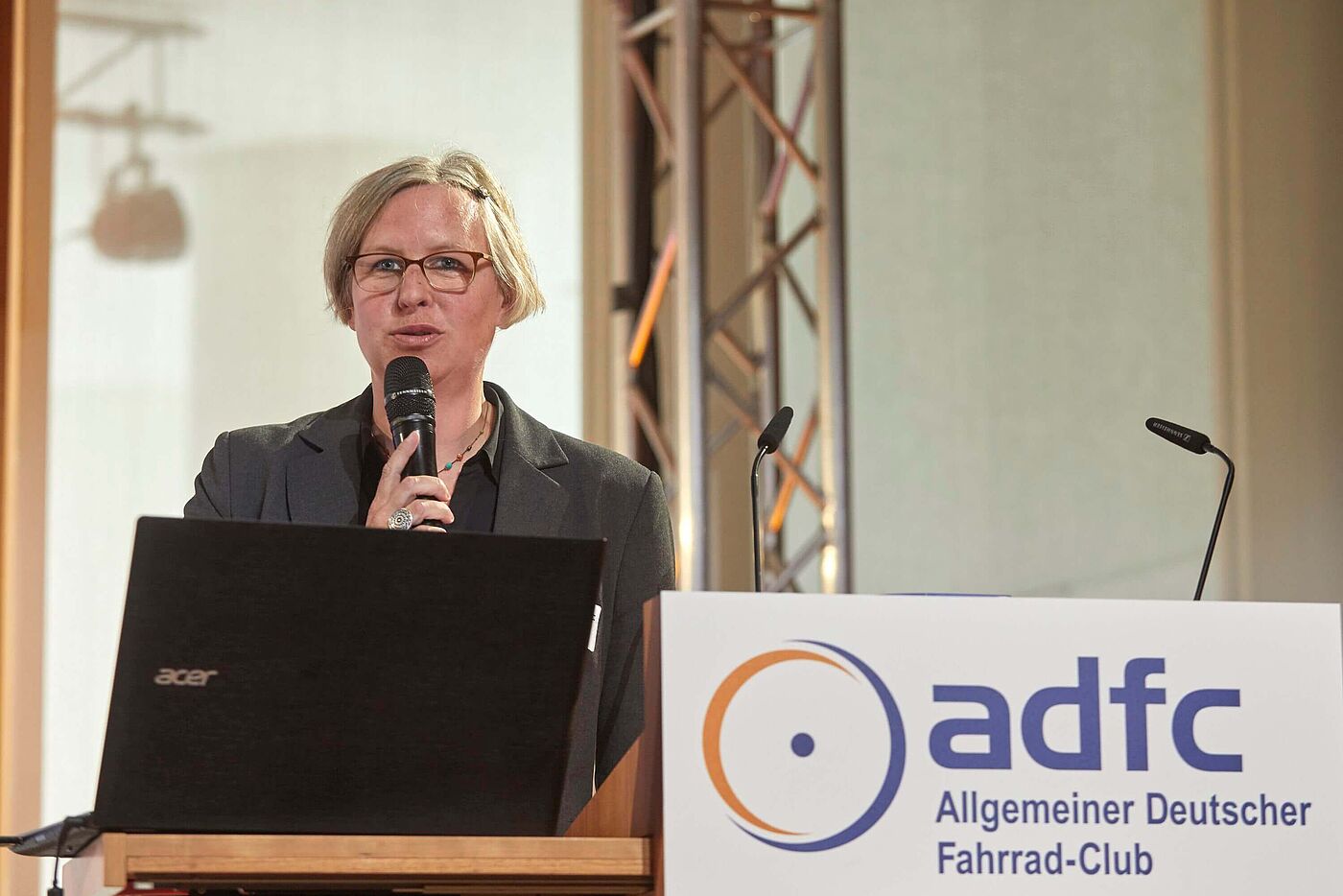 ADFC-Fachveranstaltung 2019 Sichere Kreuzungen Merja Spott ADFC-Fachveranstaltung 2019 Sichere Kreuzungen Merja Spott